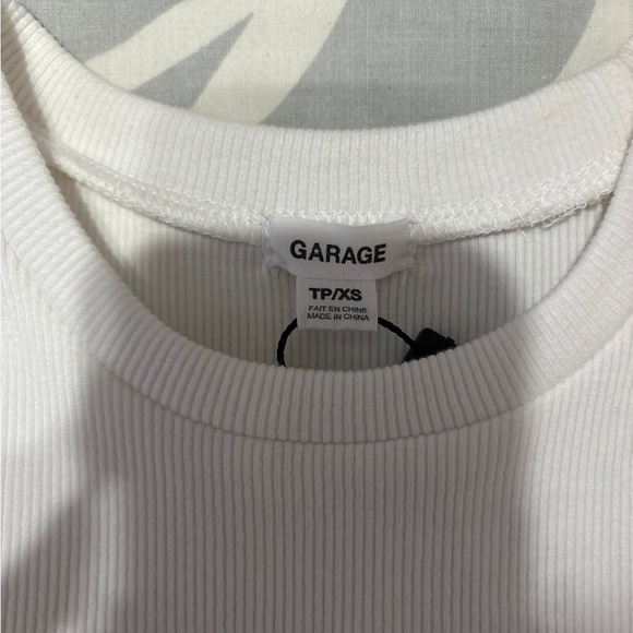 Garage White Stormi Tee - Picture 3 of 4